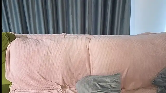 Snapshot of adrelaxina chatting on 10.06.25 adrelaxina online show from 10.06.25
