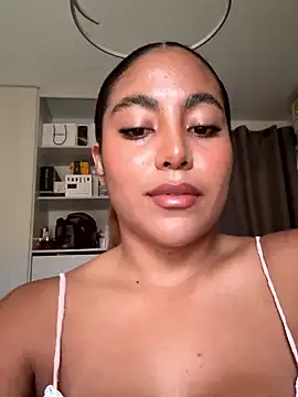 Snapshot of MegannHills chatting on 01.10.26 MegannHills online show from 01.10.26