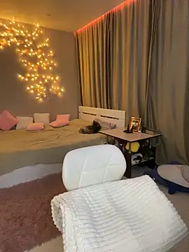 Bellissa  online show from 10.30.25