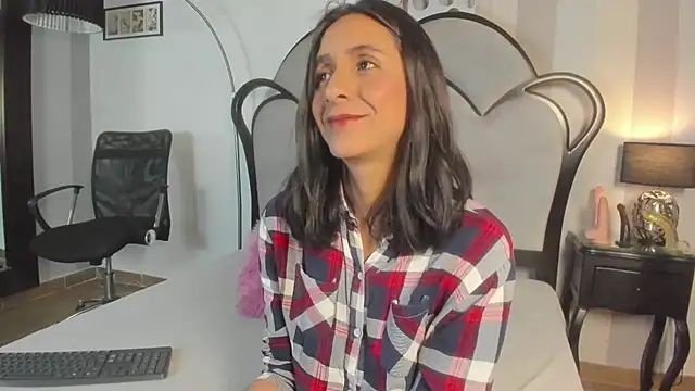 MiaAmore  online show from 04.10.26