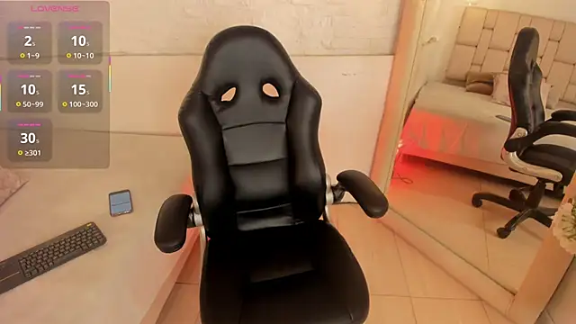 SophieCollins 1 online show from 09.09.25