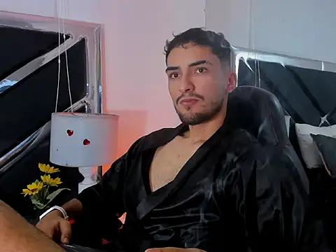 Snapshot of AlekRuizx chatting on 09.12.25 AlekRuizx online show from 09.12.25