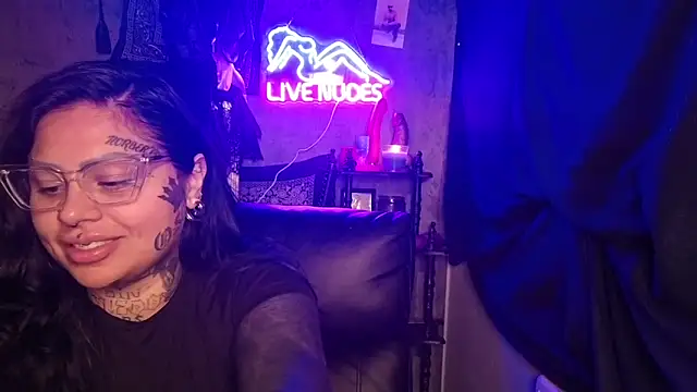 chicanachic13 online show from 02.13.26