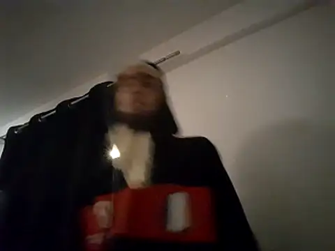 Snapshot of Kinshasa95 chatting on 12.18.25 Kinshasa95 online show from 12.18.25