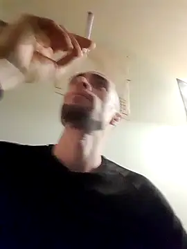 Snapshot of Kinshasa95 chatting on 12.21.25 Kinshasa95 online show from 12.21.25