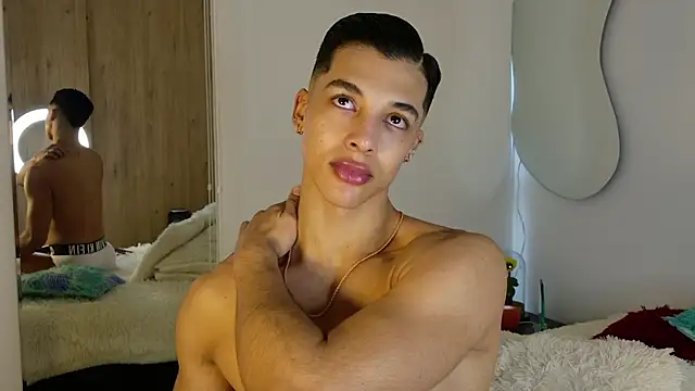 Troye Williams online show from 04.11.26