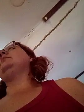 Snapshot of XEmoxkittyx chatting on 02.08.26 XEmoxkittyx online show from 02.08.26