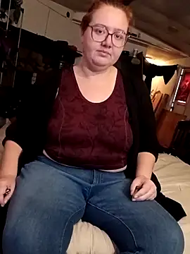 Snapshot of XEmoxkittyx chatting on 02.13.26 XEmoxkittyx online show from 02.13.26