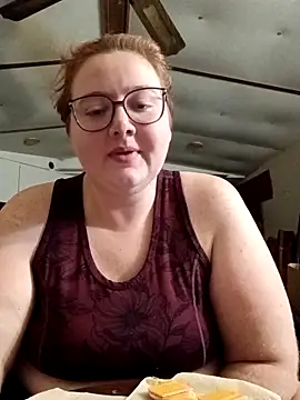 Snapshot of XEmoxkittyx chatting on 02.26.26 XEmoxkittyx online show from 02.26.26