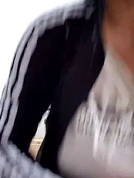 Snapshot of KamillaSpencer chatting on 02.02.26 KamillaSpencer online show from 02.02.26