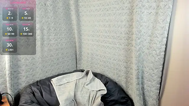 MiaLores online show from 12.23.25