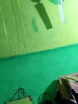 Snapshot of Rakhi_j chatting on 11.17.25 Rakhi j online show from 11.17.25