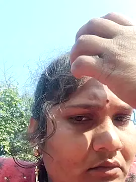 Snapshot of Rakhi_j chatting on 02.05.26 Rakhi j online show from 02.05.26