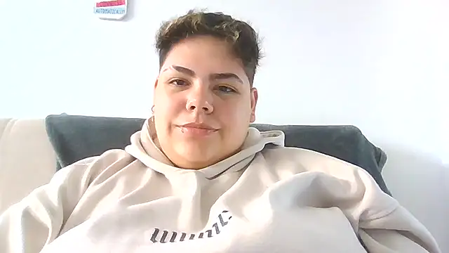 Hailey Curvy online show from 12.04.25