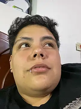 Snapshot of Hailey_Curvy chatting on 06.22.26 Hailey Curvy online show from 06.22.26