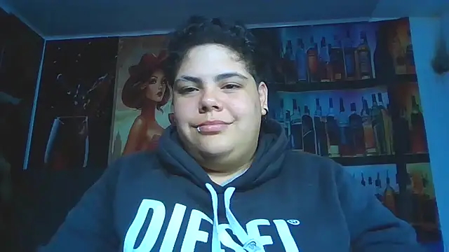 Snapshot of Hailey_Curvy chatting on 06.25.26 Hailey Curvy online show from 06.25.26