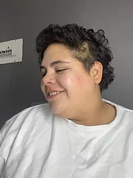 Snapshot of Hailey_Curvy chatting on 07.28.26 Hailey Curvy online show from 07.28.26