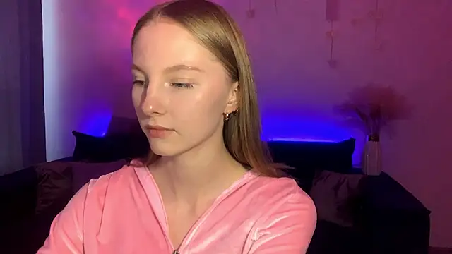 BrightAnnie online show from 09.17.25