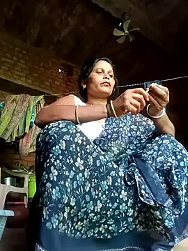 Snapshot of cute_diya_12 chatting on 05.25.26 cute diya 12 online show from 05.25.26