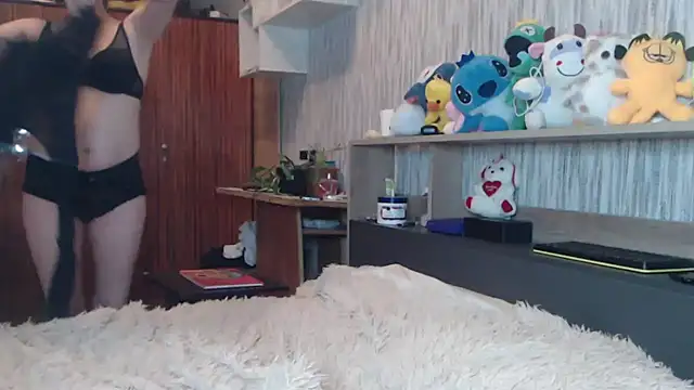 Snapshot of Netty_Brittany chatting on 10.12.25 Netty Brittany online show from 10.12.25