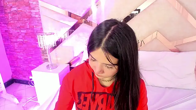 Valery Brand online show from 10.22.25