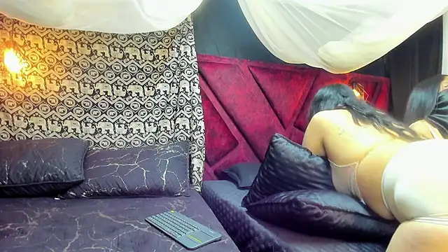 TheHarem online show from 10.21.25