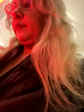 Lucy Milf 474 online show from 11.01.25