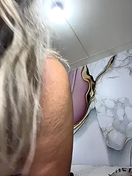 Lucy Milf 474 online show from 11.23.25