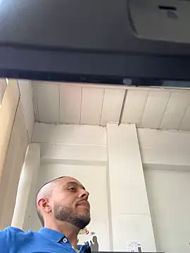 Snapshot of Dante_marquez chatting on 10.22.25 Dante marquez online show from 10.22.25