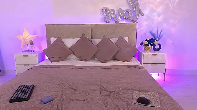 Jules night online show from 03.14.26