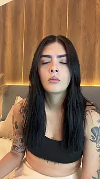 AliceRitter online show from 11.25.25