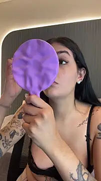 AliceRitter online show from 12.18.25