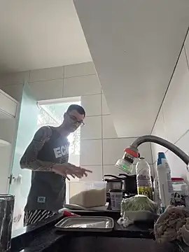 Leonsouzaof online show from 12.03.25