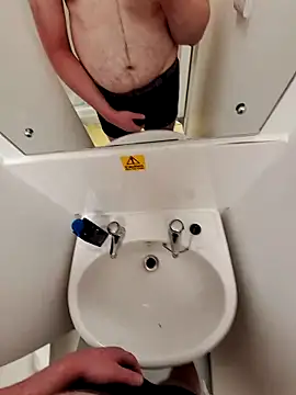 Snapshot of Homeworkfolder01 chatting on 09.21.25 Homeworkfolder01 online show from 09.21.25