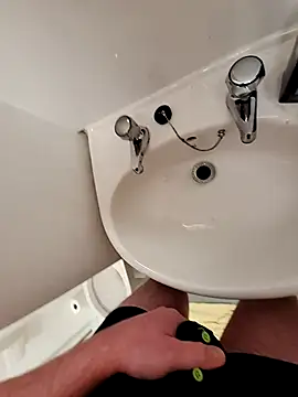 Snapshot of Homeworkfolder01 chatting on 09.23.25 Homeworkfolder01 online show from 09.23.25