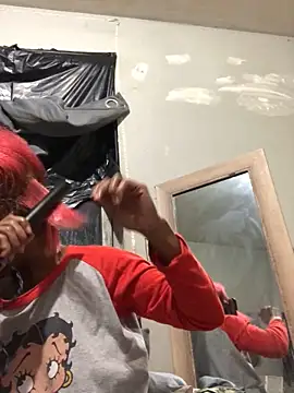 Tishrella6 online show from 12.17.25