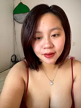 maianhcute online show from 11.25.25