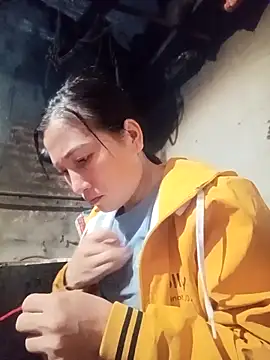 YAYAA-502 online show from 11.18.25