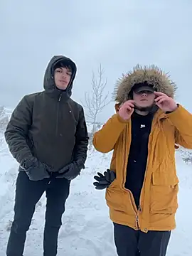 desiredude9 online show from 11.14.25