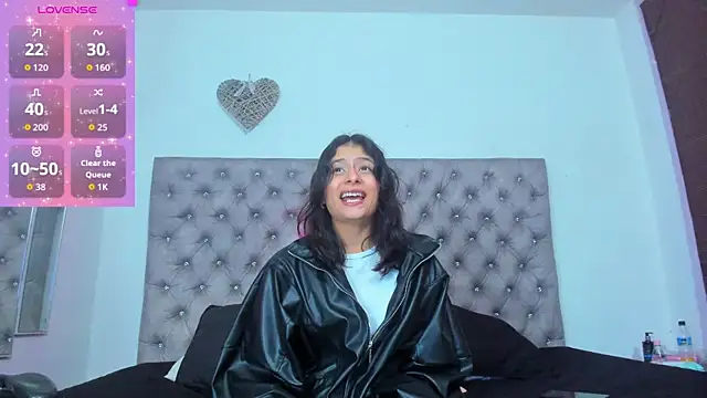 Georgina Ferri  online show from 11.24.25