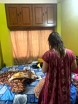 goodvibesonly44445 online show from 10.10.25