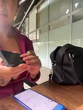 Sarahlove 90 online show from 09.26.25