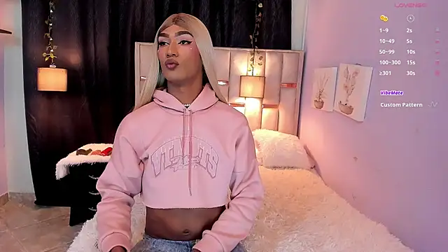 melody-rouss online show from 12.14.25