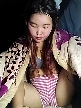 lylylove online show from 03.05.26