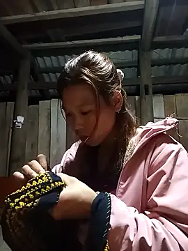 Ngocmi909 online show from 11.18.25