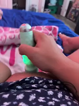 Snapshot of Sassy_Doll420 chatting on 09.11.25 Sassy Doll420 online show from 09.11.25