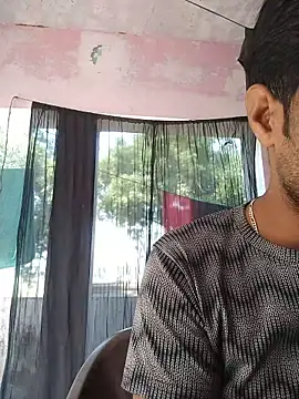 Snapshot of Miss_Sahiba chatting on 12.02.25 Miss Sahiba online show from 12.02.25