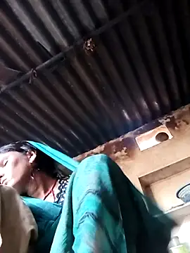 Snapshot of Sexy_queeny chatting on 09.25.25 Sexy queeny online show from 09.25.25