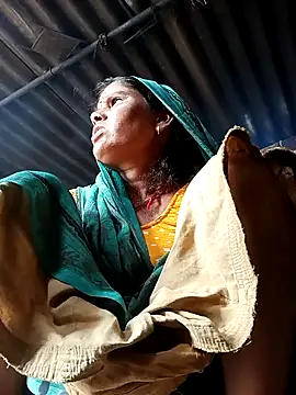 Snapshot of Sexy_queeny chatting on 10.01.25 Sexy queeny online show from 10.01.25