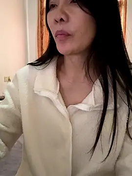 xiiuuff18 online show from 11.11.25